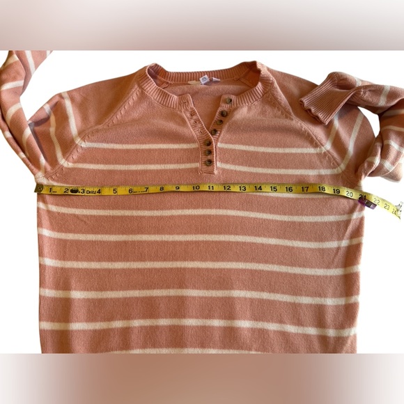 Sweater, pink with white stripes size S - Picture 4 of 7